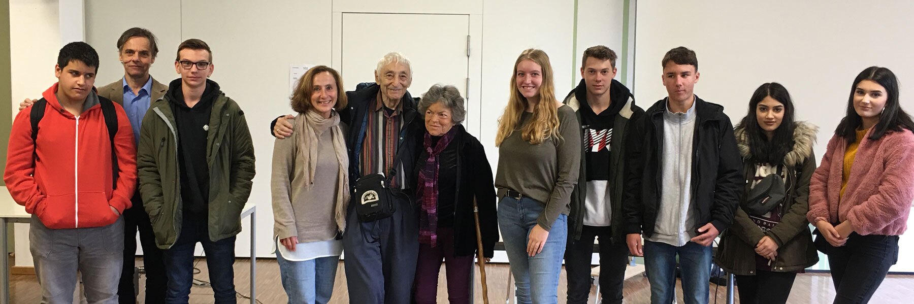 Zeitgeschichte Gruppenaufnahme Zeitgeschichte Projekt Werkrealschule Urphar-Lindelbach